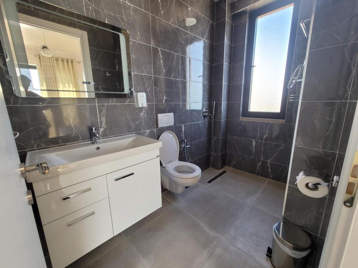 ساراندا Kokalari Apartments - Luxury Residence المظهر الخارجي الصورة